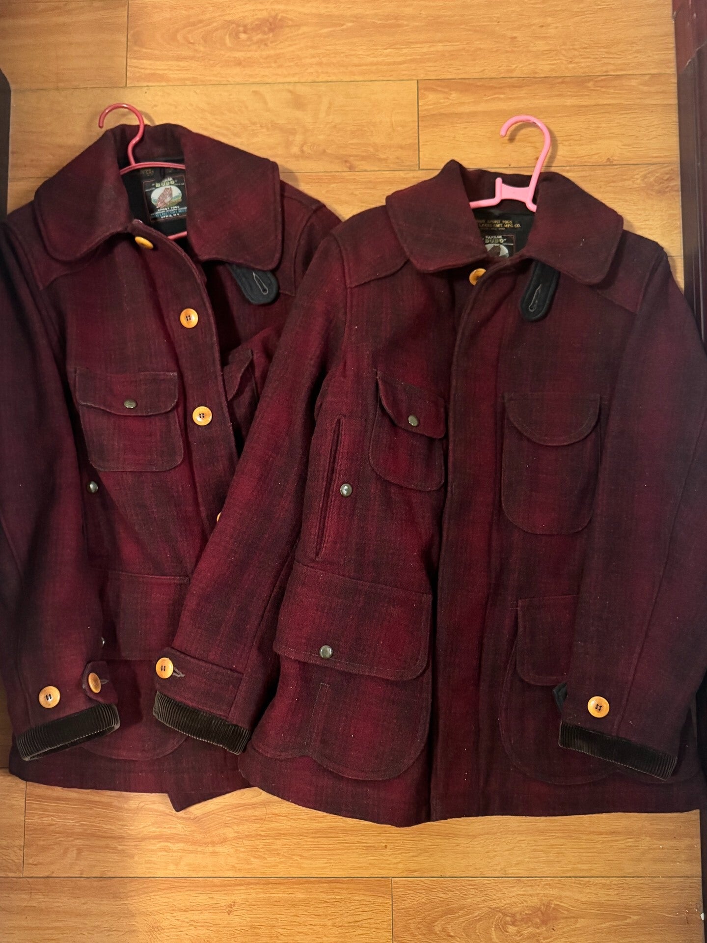 Heavy Wool Hunting Jacket in Burgundy