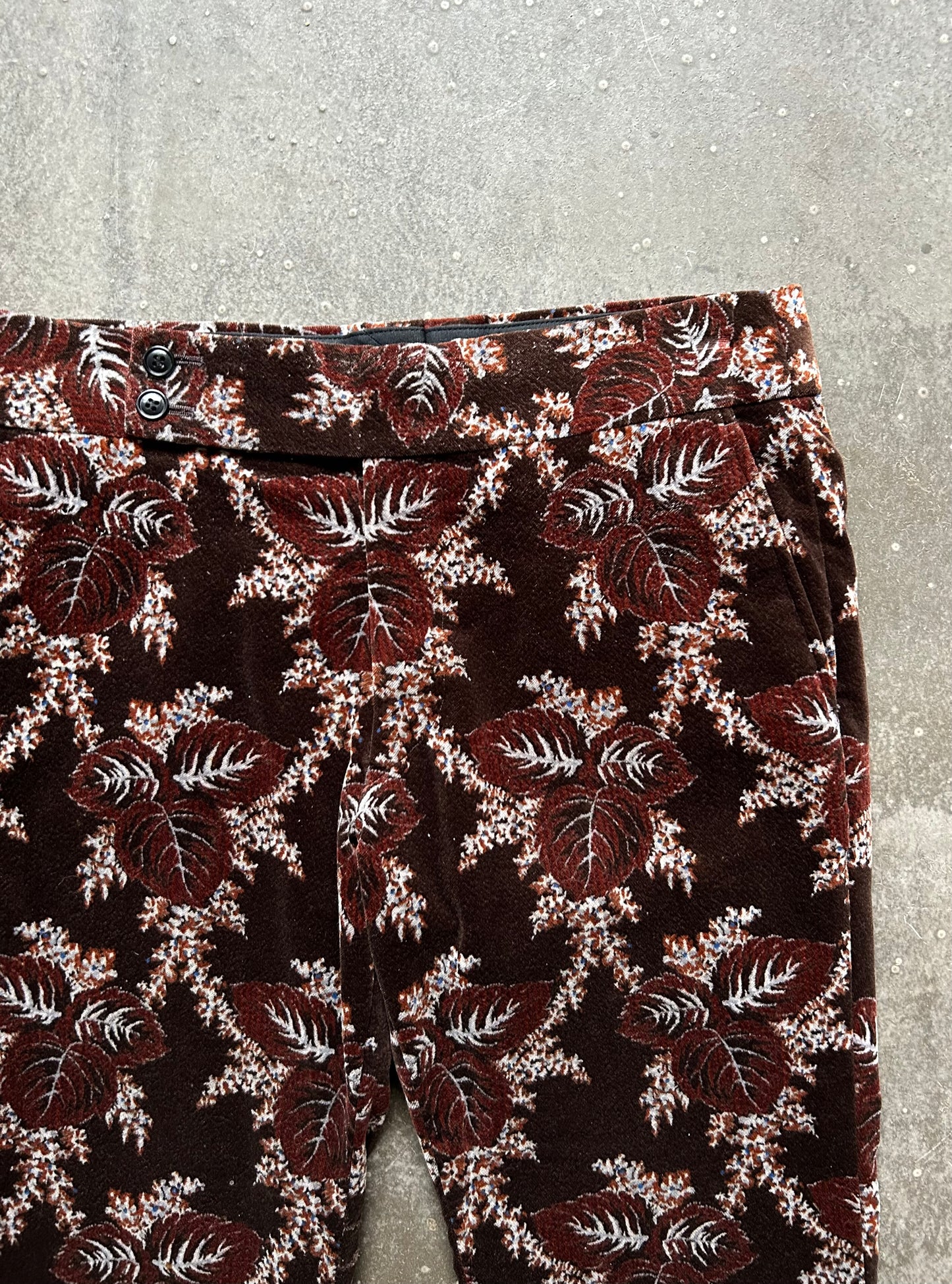 floral patterned cropped pants by Comme des Garçons