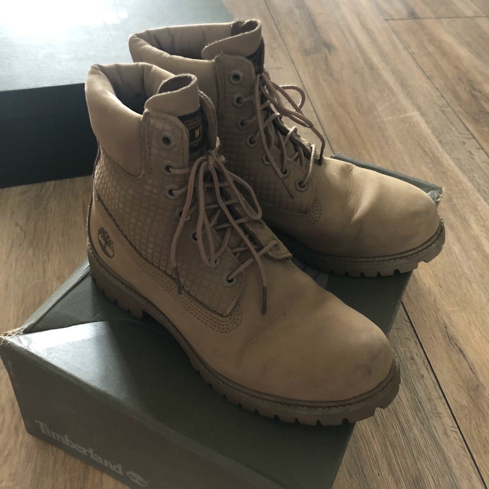 WTAPS x Timberland 6 Inch Premium Boot