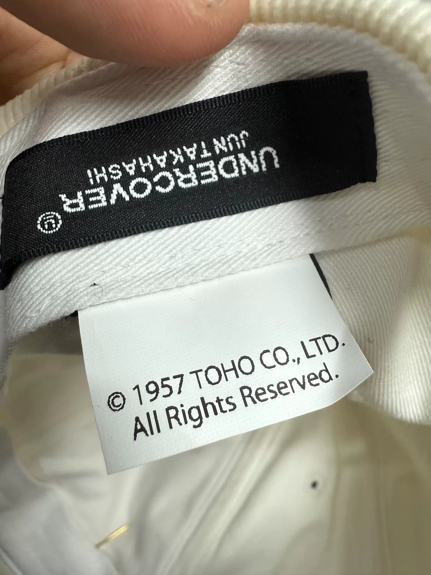 UNDERCOVER Rabbit Ear Corduroy Cap