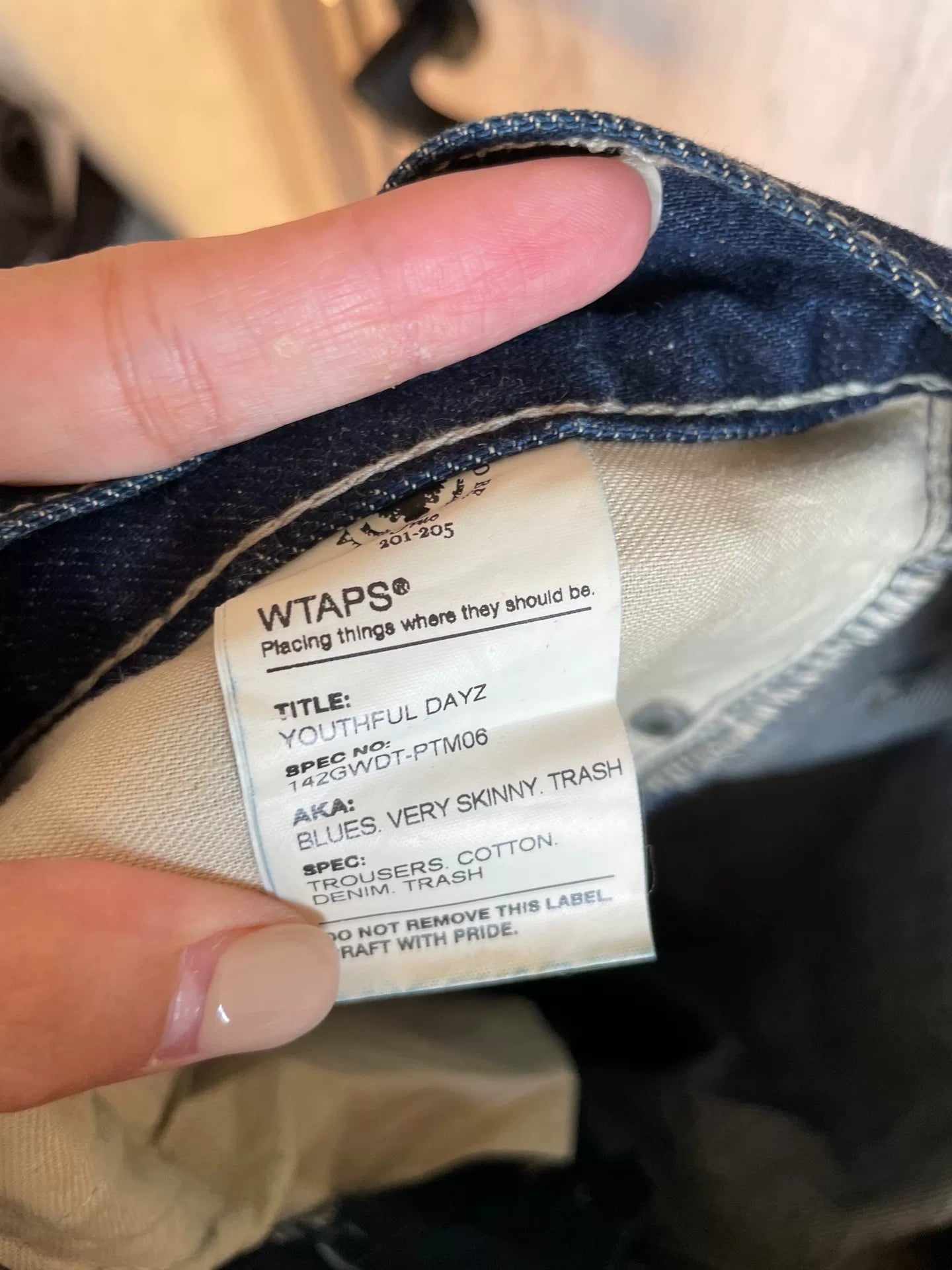 WTAPS 16AW Very Skinny Washed Jeans