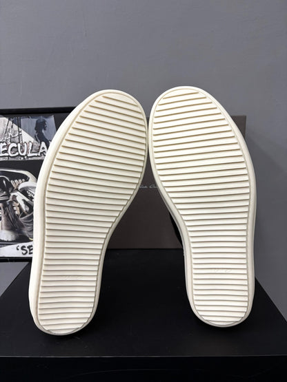 RickOwens 26SS Black Low-Top Leather Sneakers