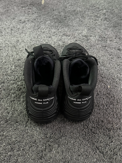 COMME DES GARCONS x Nike Foamposite One SP