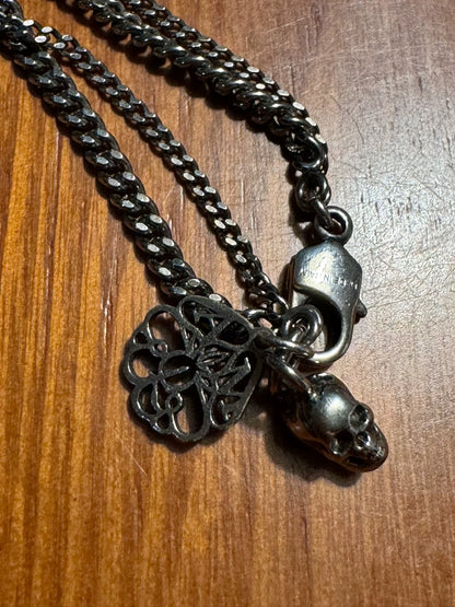 Alexander McQueen Skull Pendant Necklace