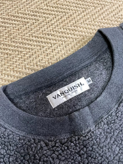 Vanquish Thick Fleece Distressed Pullover