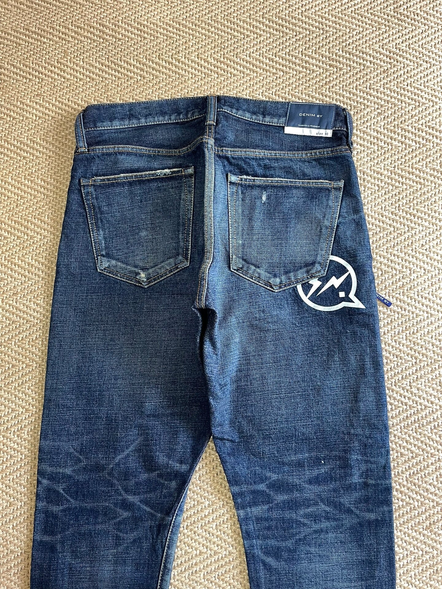 denim by vanquish & fragment cropped jeans