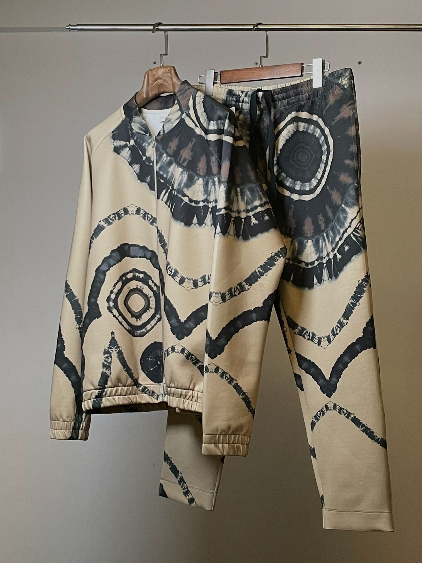 drapes and patterns fall/winter 2019 set