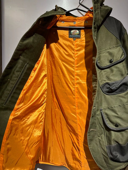 Freewheelers Worcester Hunting Coat in Olive Green