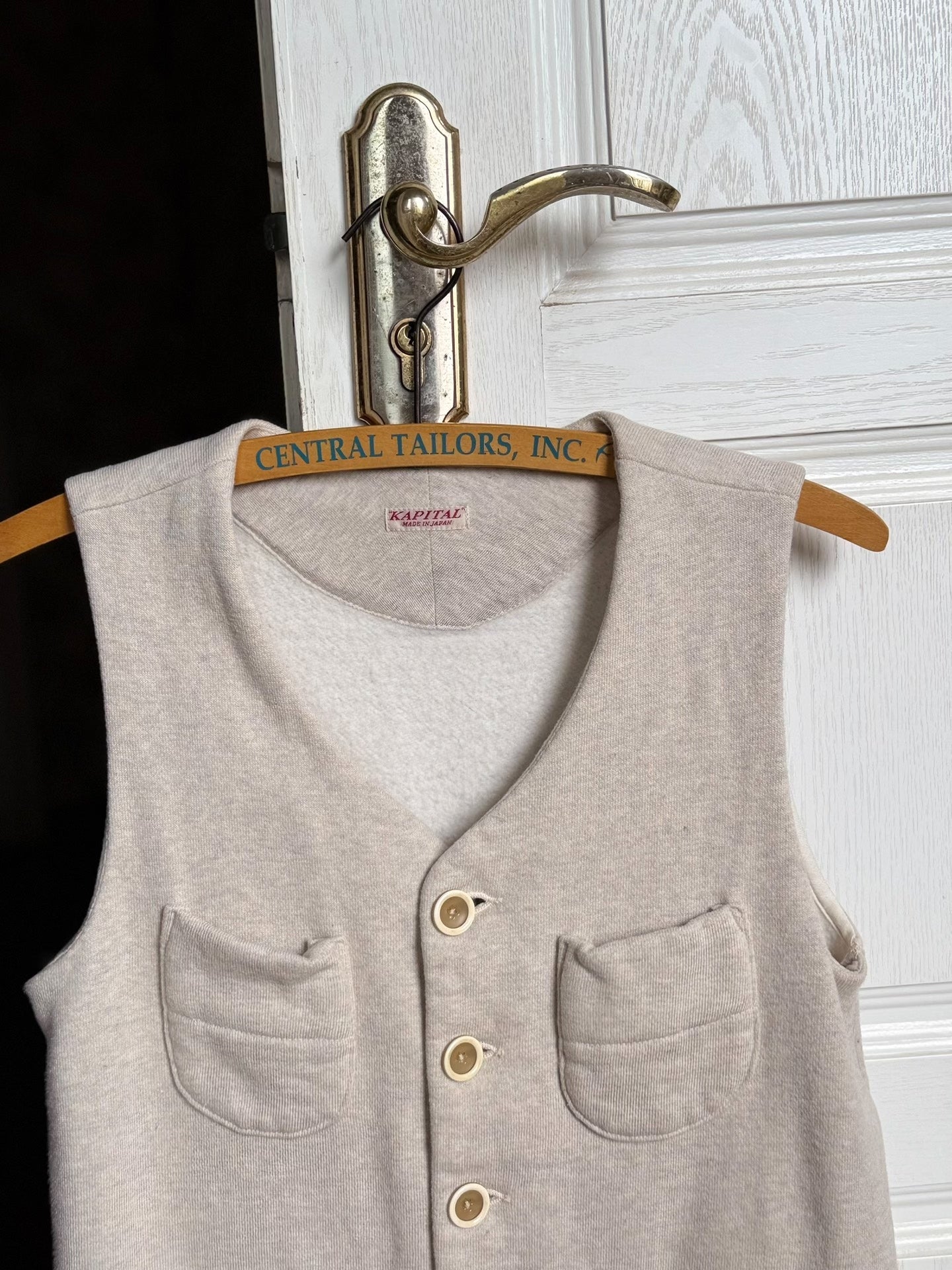 Kapital Vest