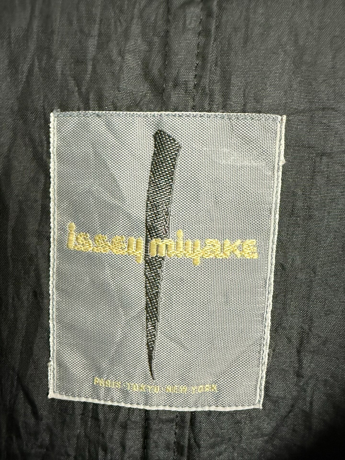 issey miyake 80s oversized black coat