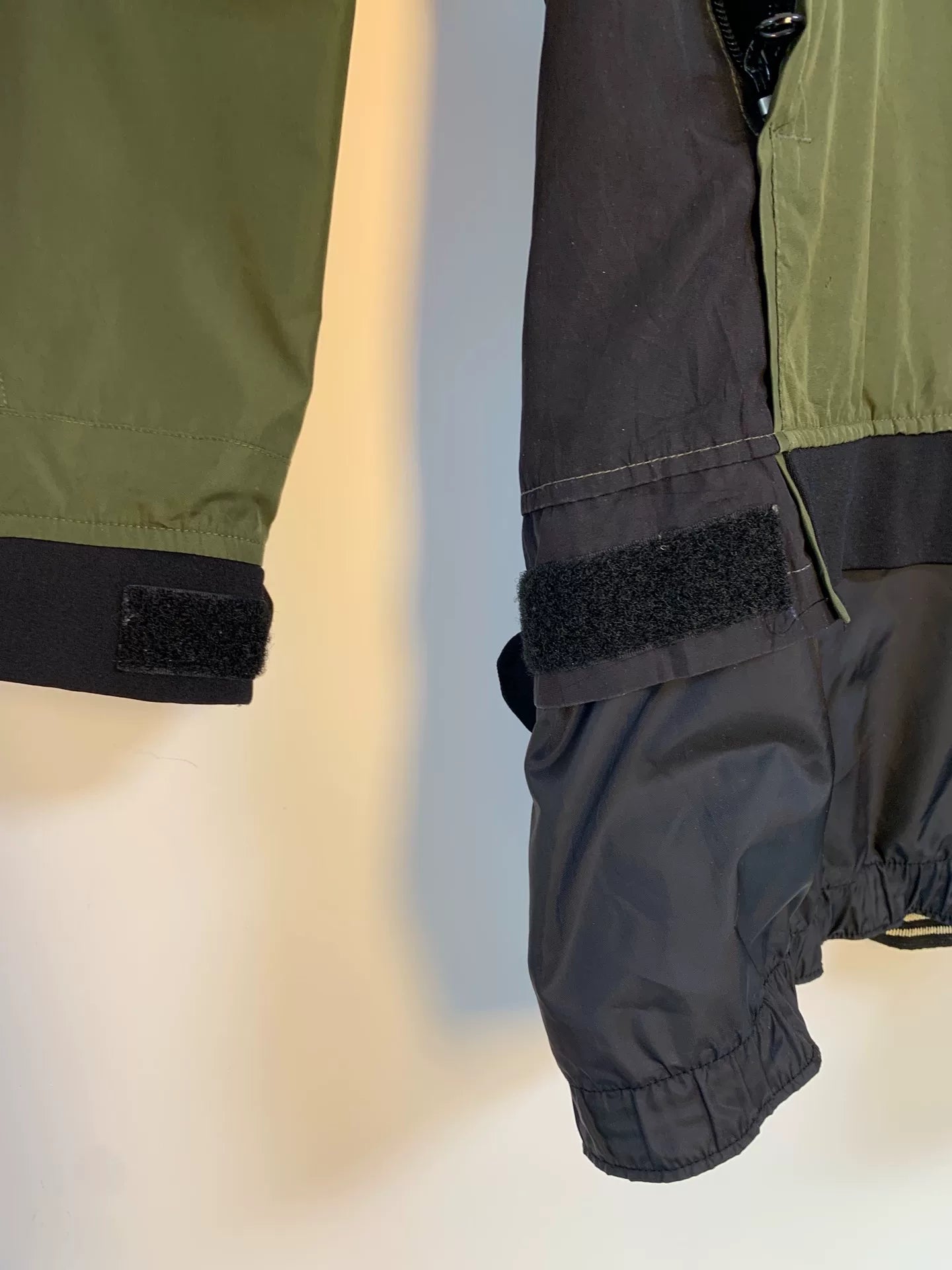 Comme des Garçons Hooded Jacket