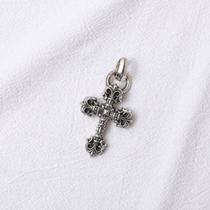 Chrome Hearts 925 Silver Cross Pendant