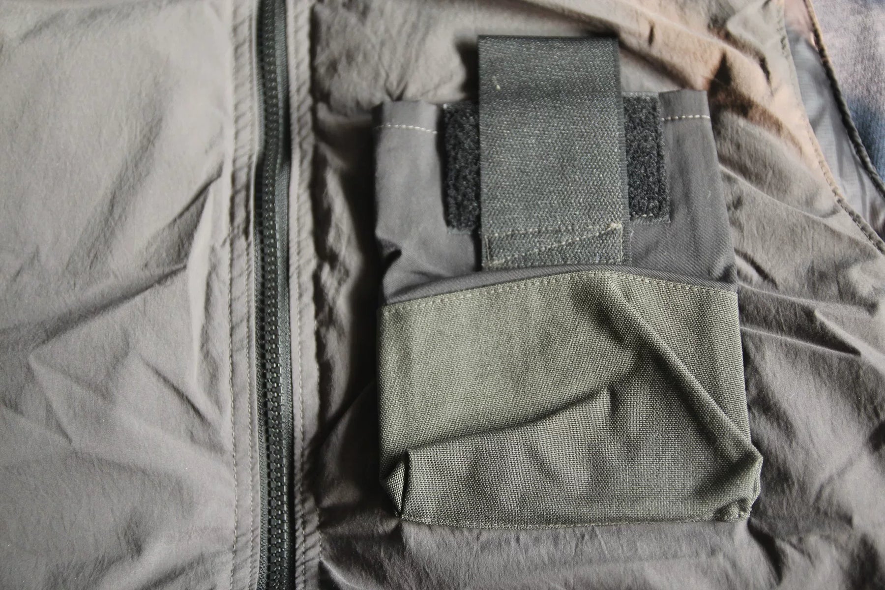N.hoolywood Gray Down Vest Size 40