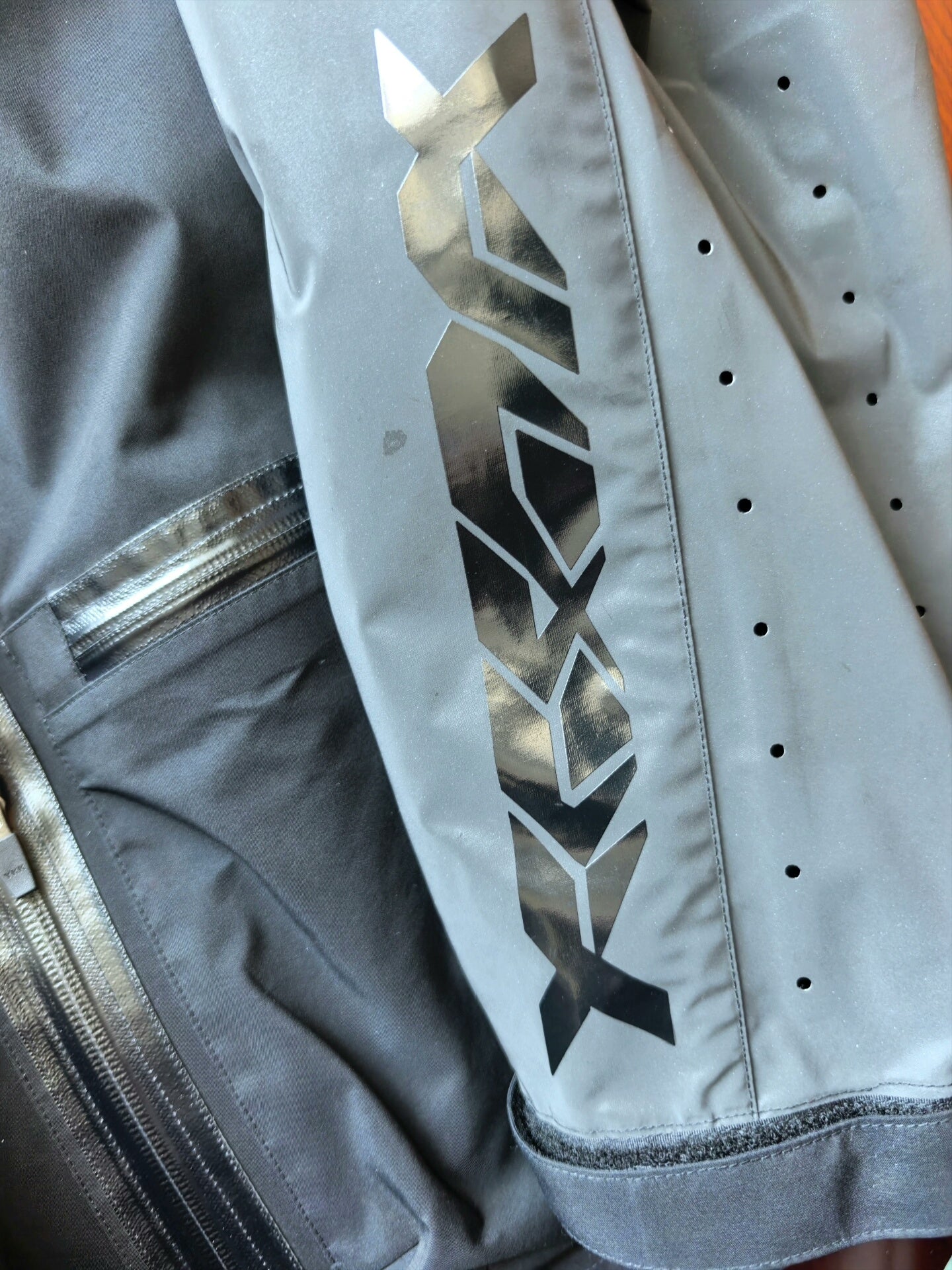 acronym reflective sleeve jacket J115-GT