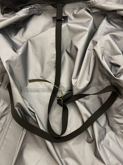 acronym j1wts-gt hooded jacket in white