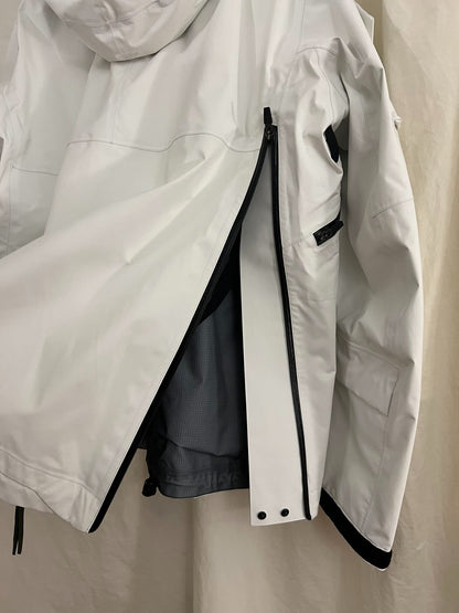 acronym j1wts-gt hooded jacket in white