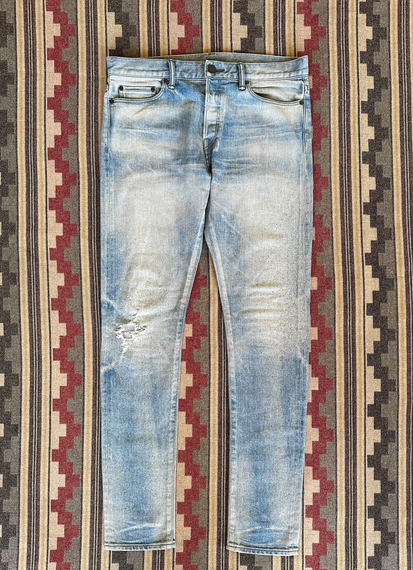John Elliott The Cast 2 Distressed Jeans