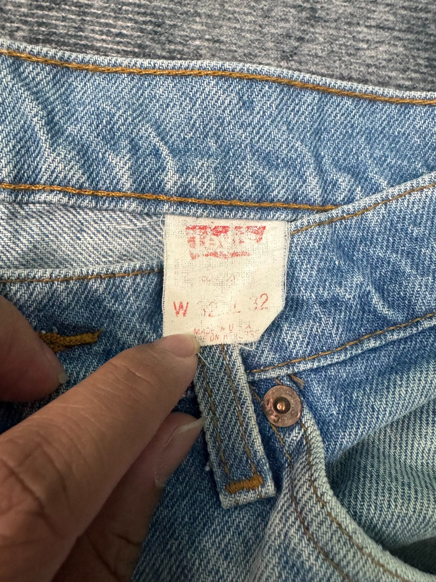 Vintage Levi's 505 90s Denim Jeans