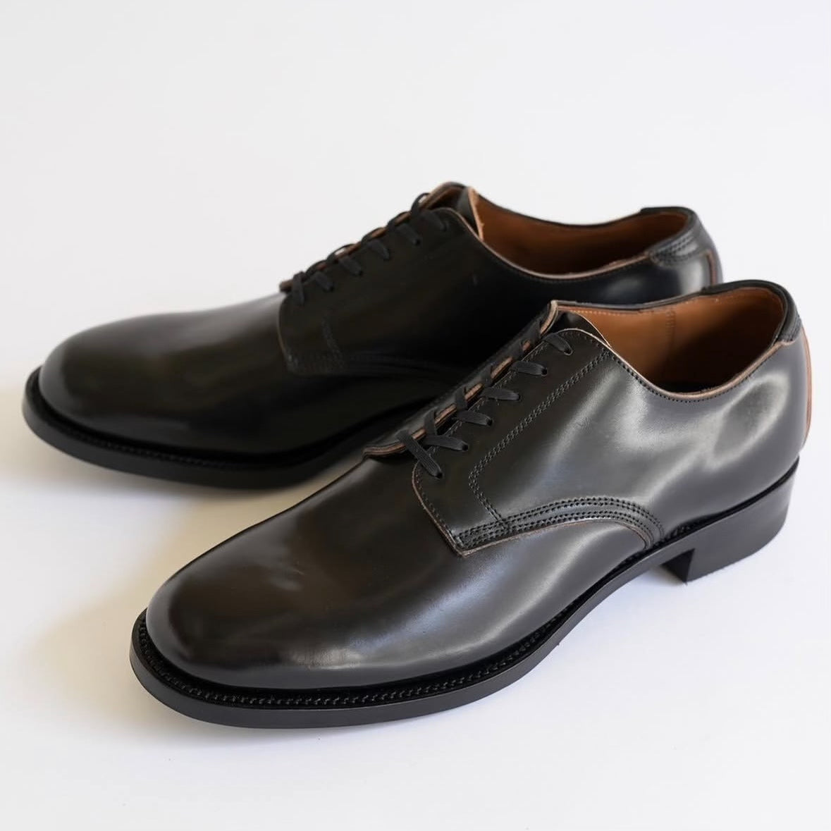 CLINCH Service Shoes Horsebutt Black