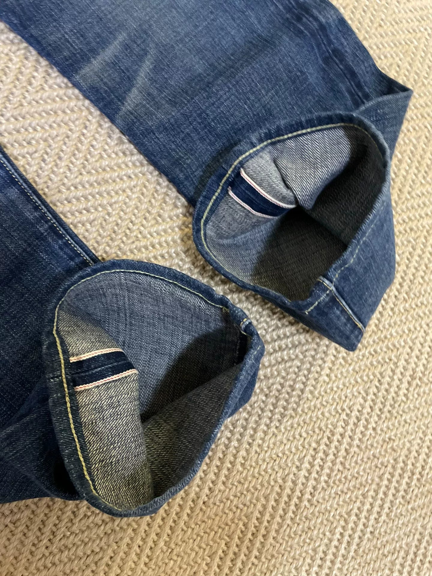 NEIGHBORHOOD Distressed Washed Jeans