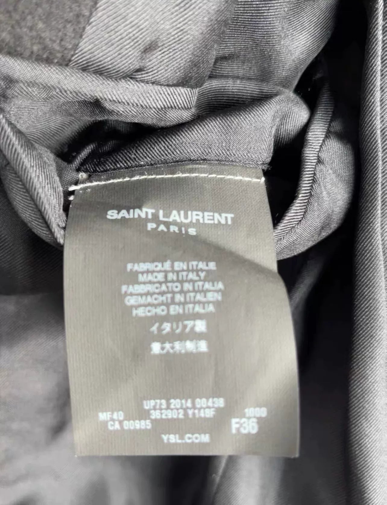 SAINT LAURENT Black Wool Slim Coat Size 36