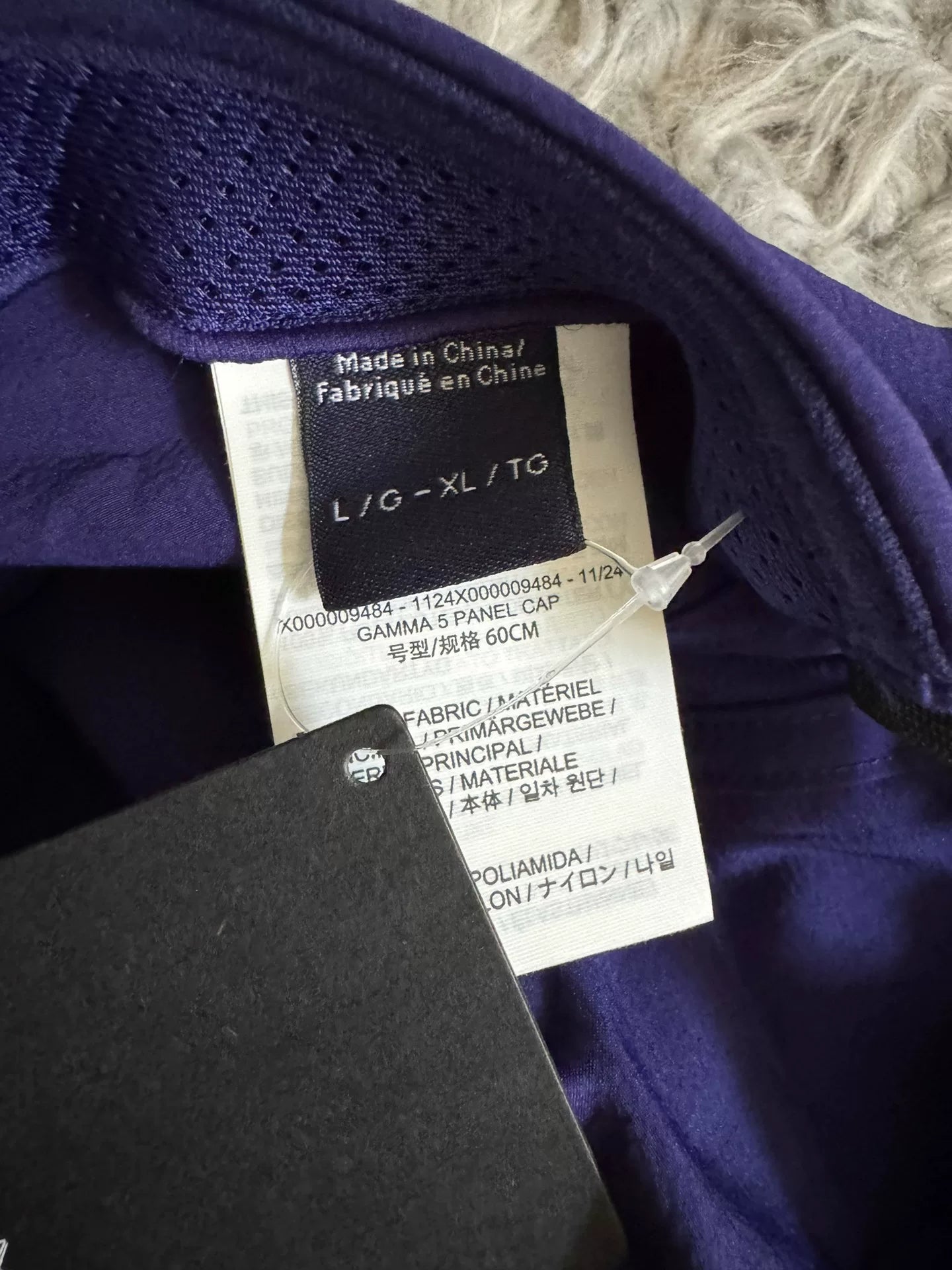 Arcteryx Purple Hat L-XL