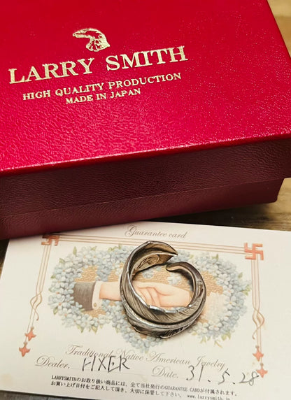 larry smith feather silver ring
