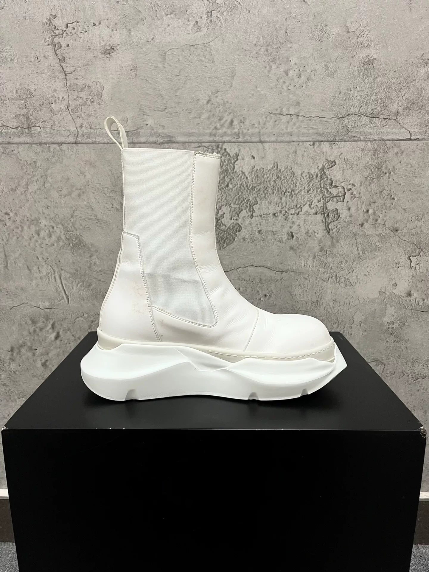 Rick Owens Thick-Soled Chelsea Boots