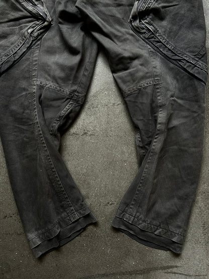 Julius 10s Distressed Curved Cargo Pants