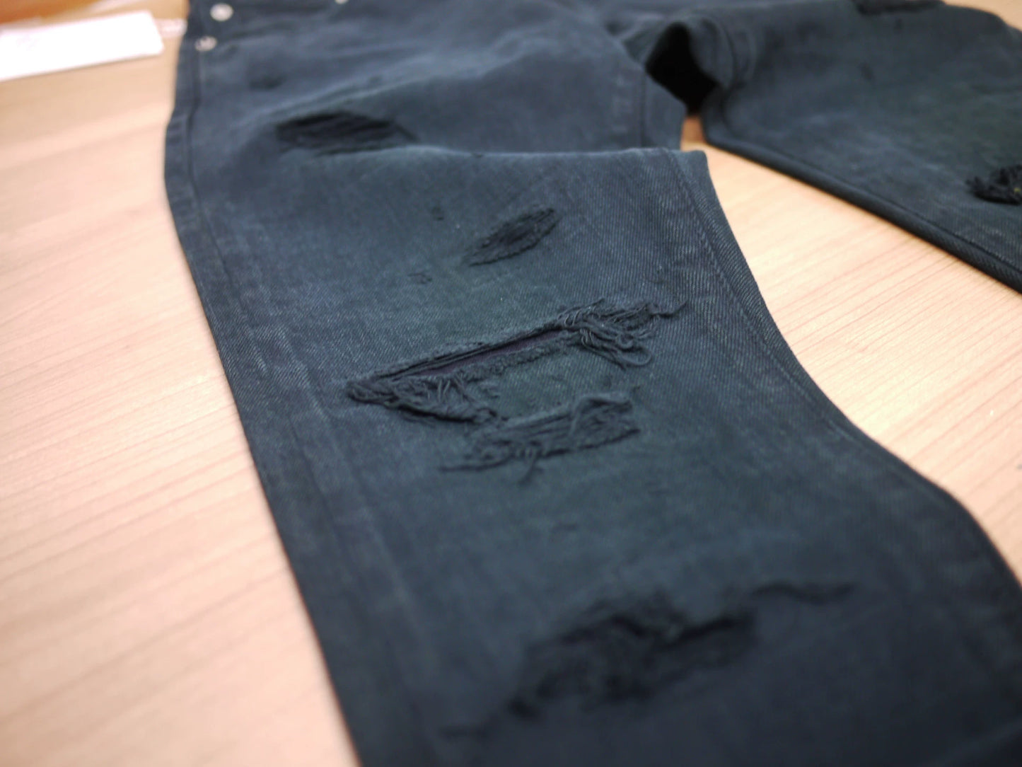 black skinny jeans for men