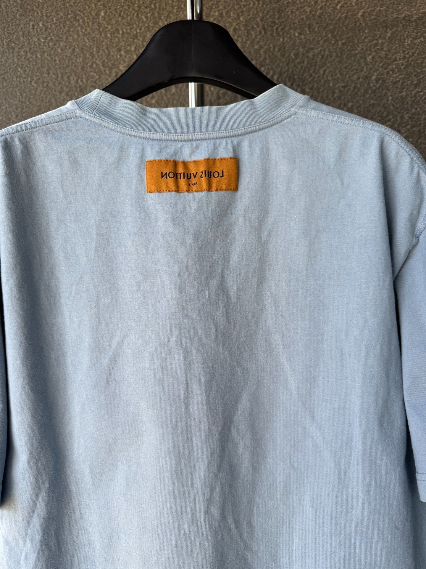 louis vuitton logo short sleeve shirt