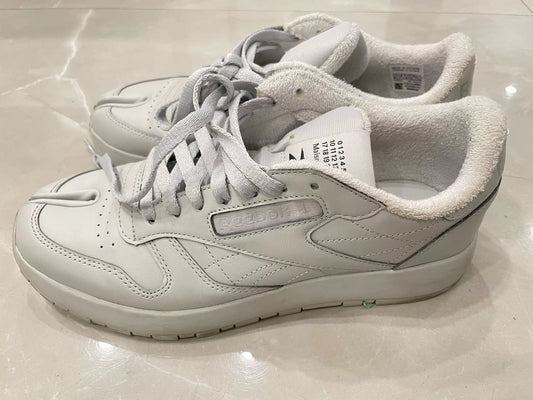 Reebok Maison Margiela Tabi Sneakers Size 41