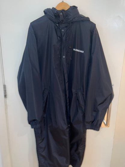 balenciaga défilé waterproof coat with hood