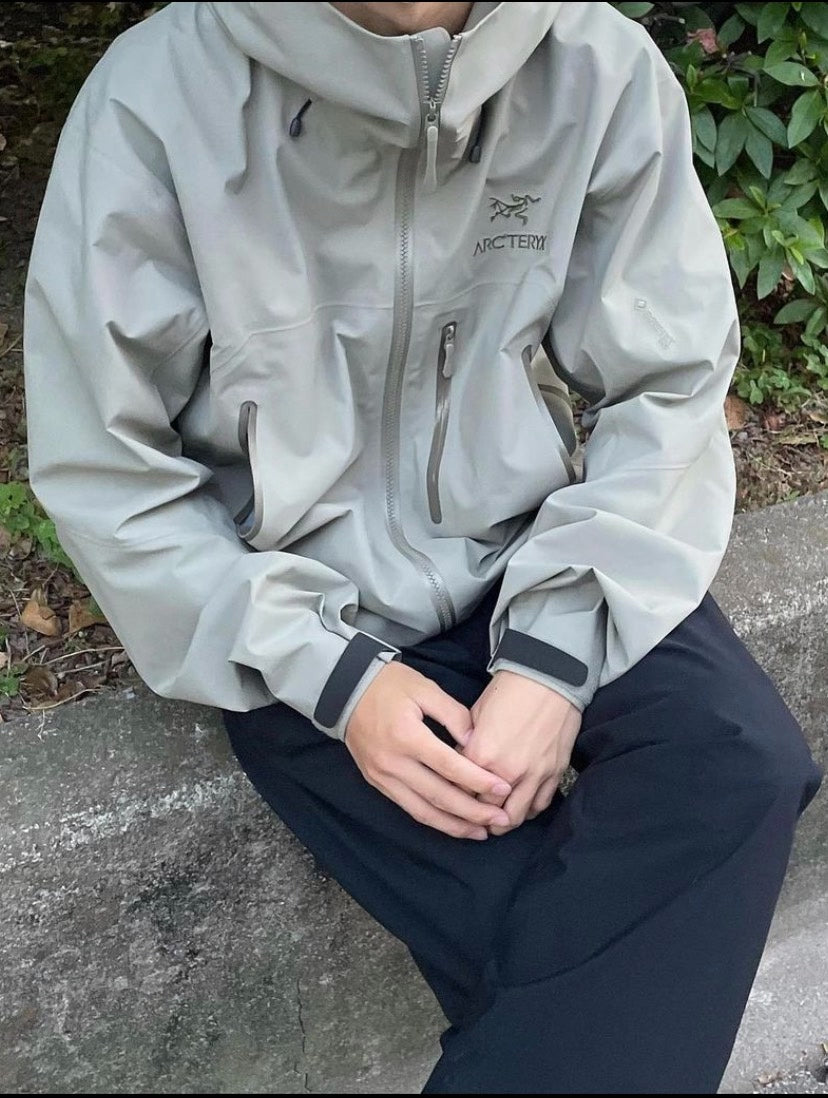 Arcteryx Beta SV XXL Jacket
