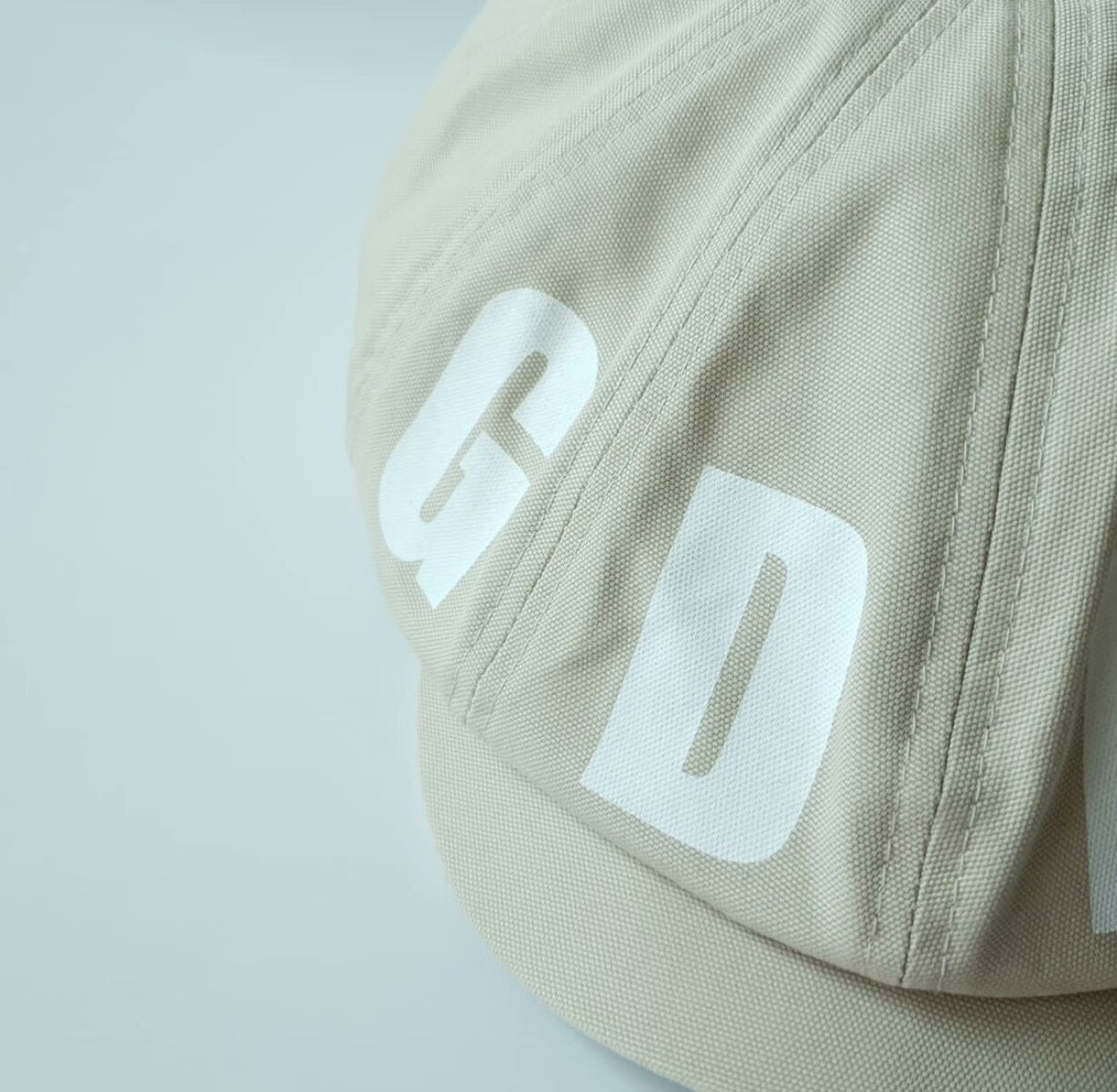 goodenough newsboy cap in ivory color