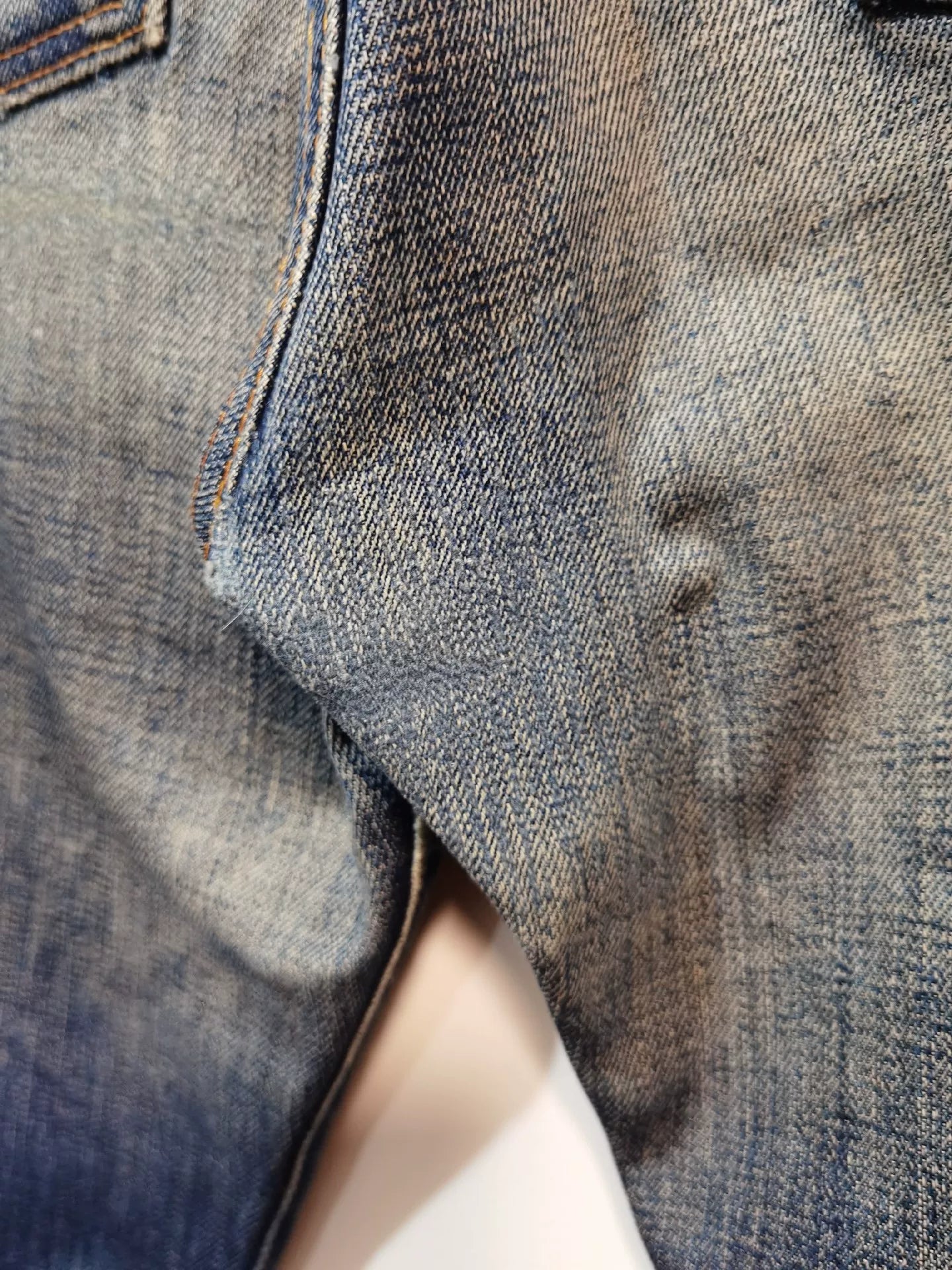 levi's classic washed denim jeans w34