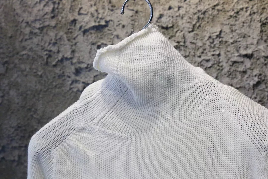 high collar knit sweater in white