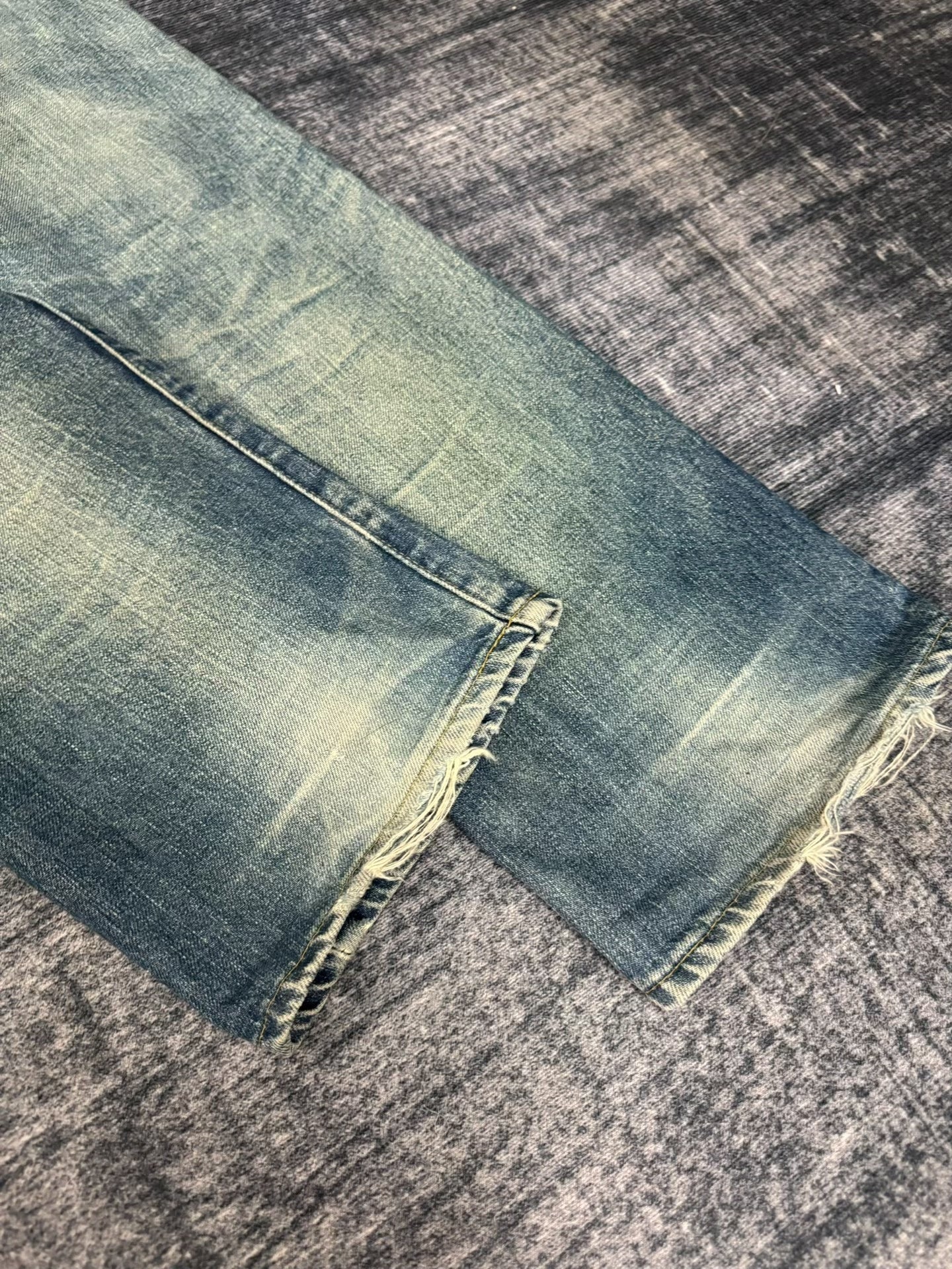 Vintage Levis 701xx LVC Jeans