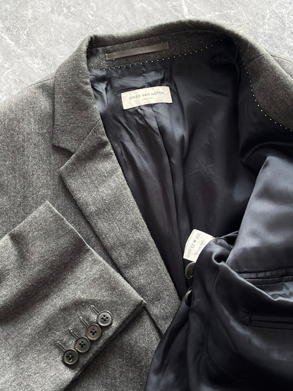 stylish dries van noten cropped blazer