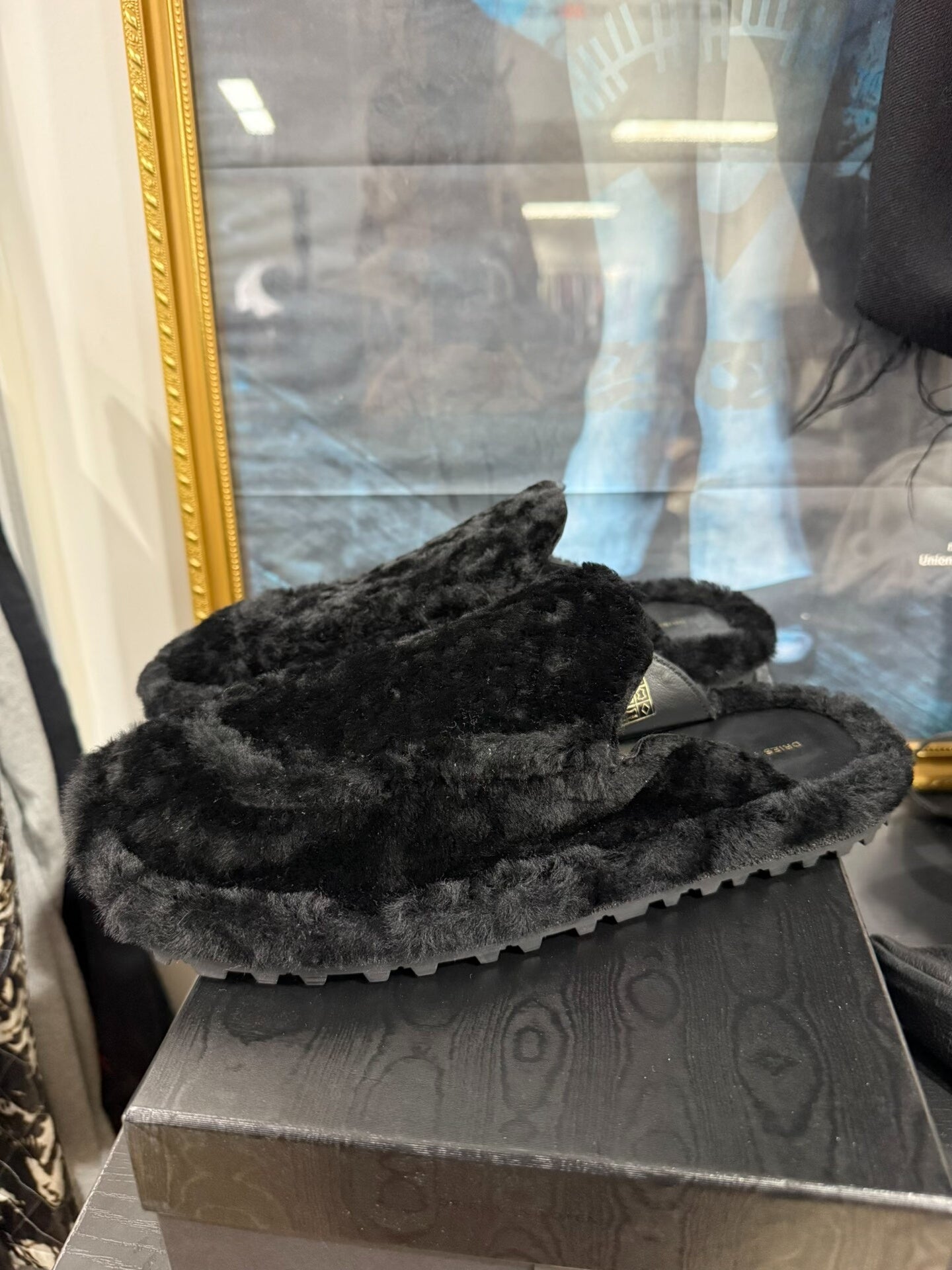 Dries van Noten Loafer Fur Slippers