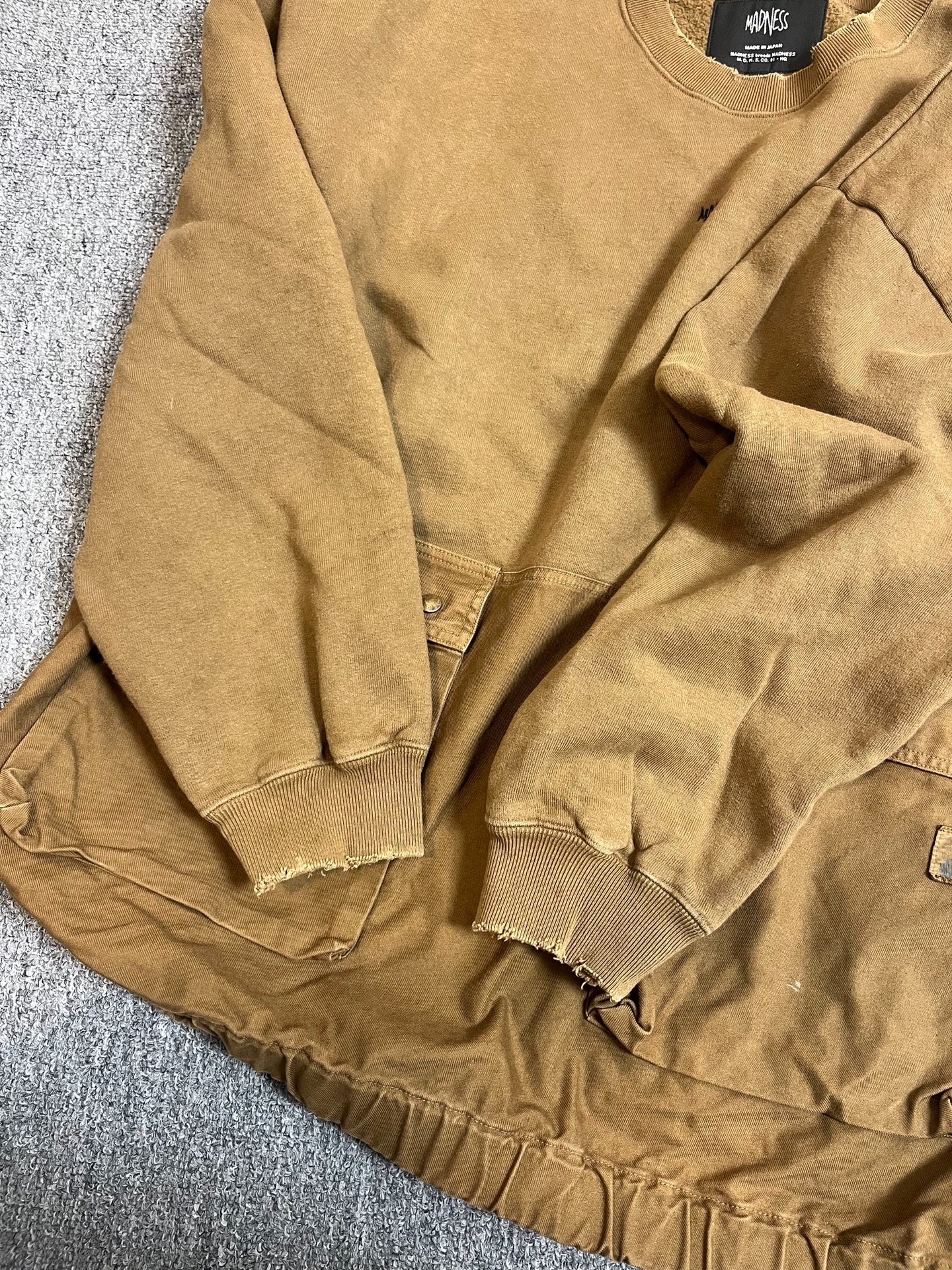 MADNESS Contrast Dual Pocket Sweater
