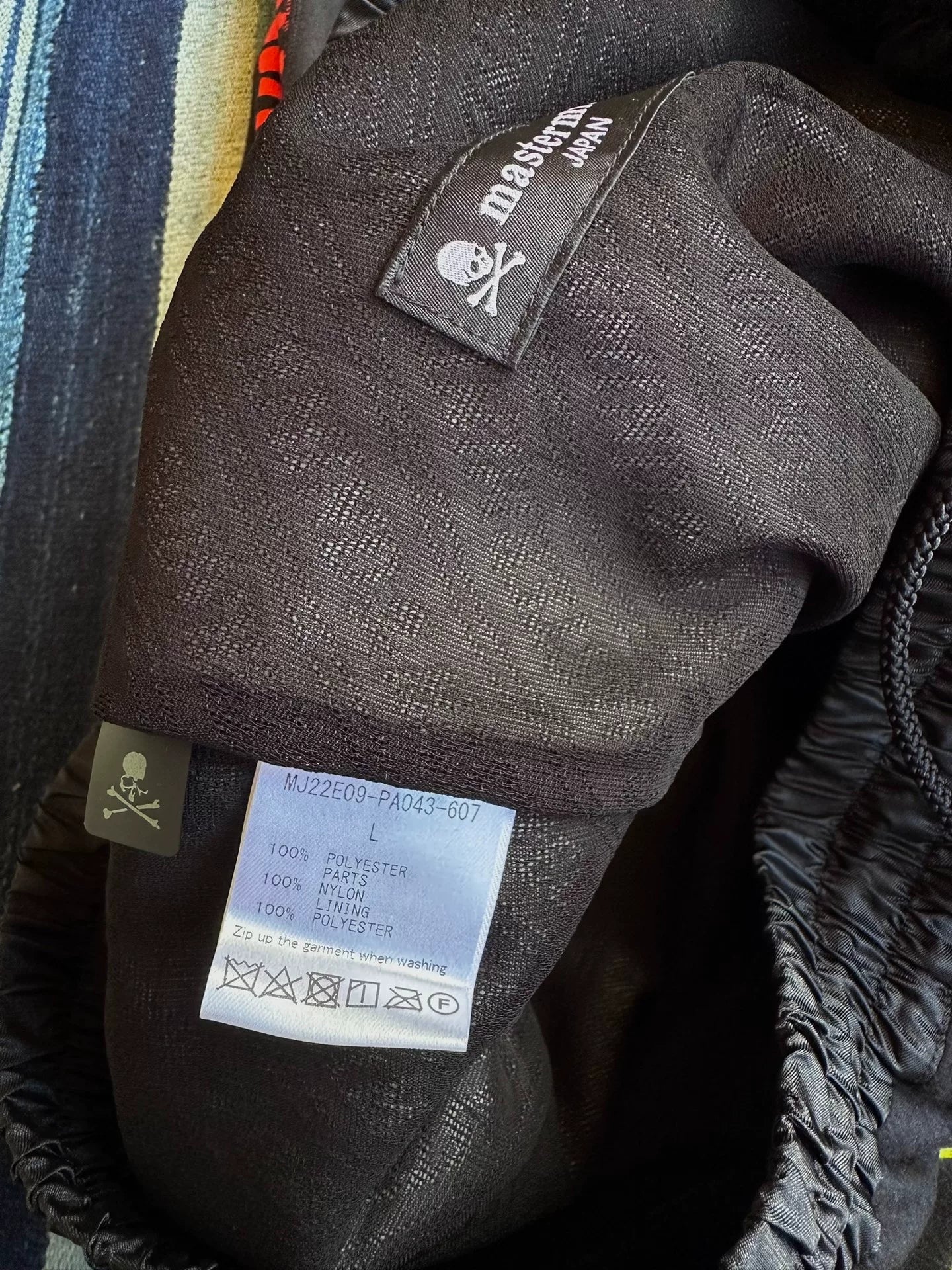 mastermind japan black base pants with graphics