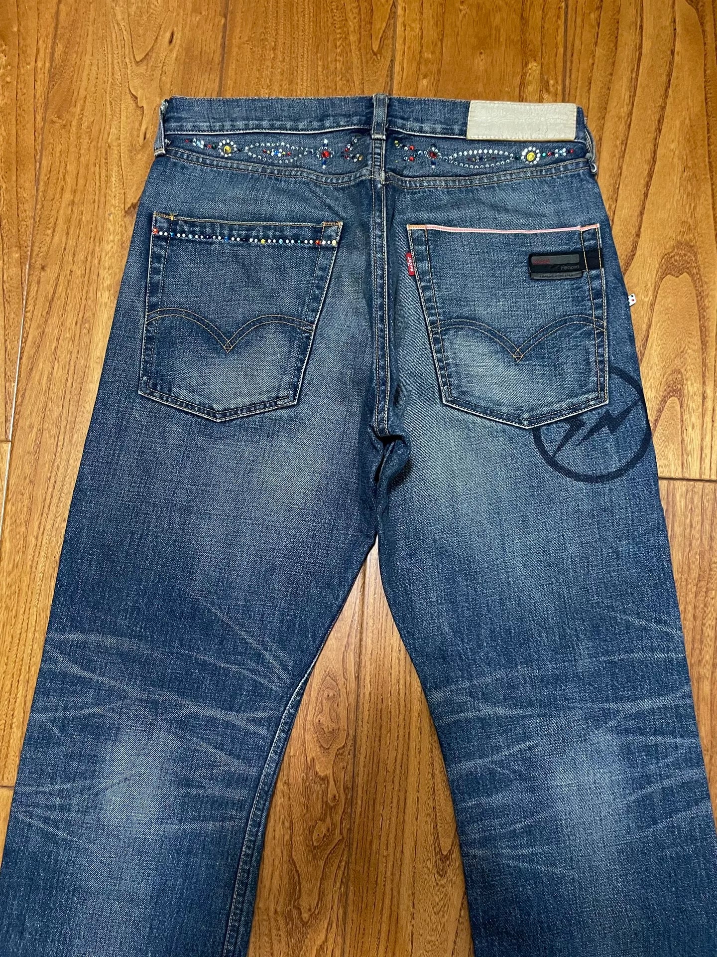 levis fenom disco distressed denim pants