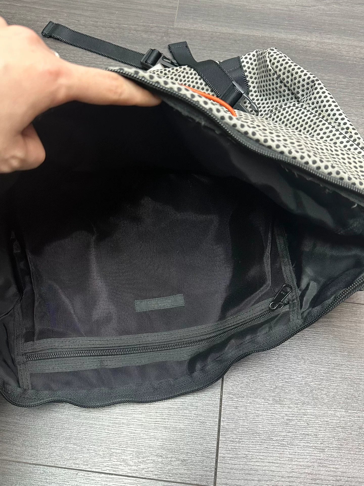 Undercover 10ss Less but Better Messenger Bag