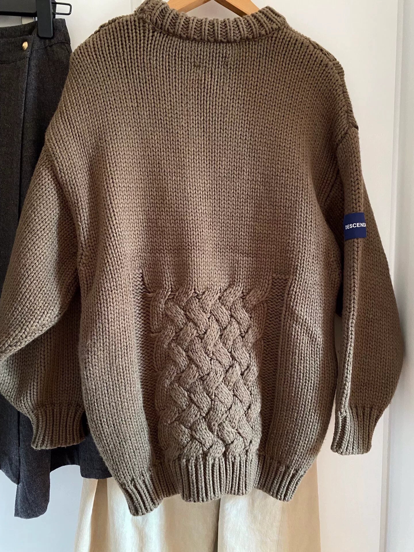 vintage descendent knitted sweater in olive green