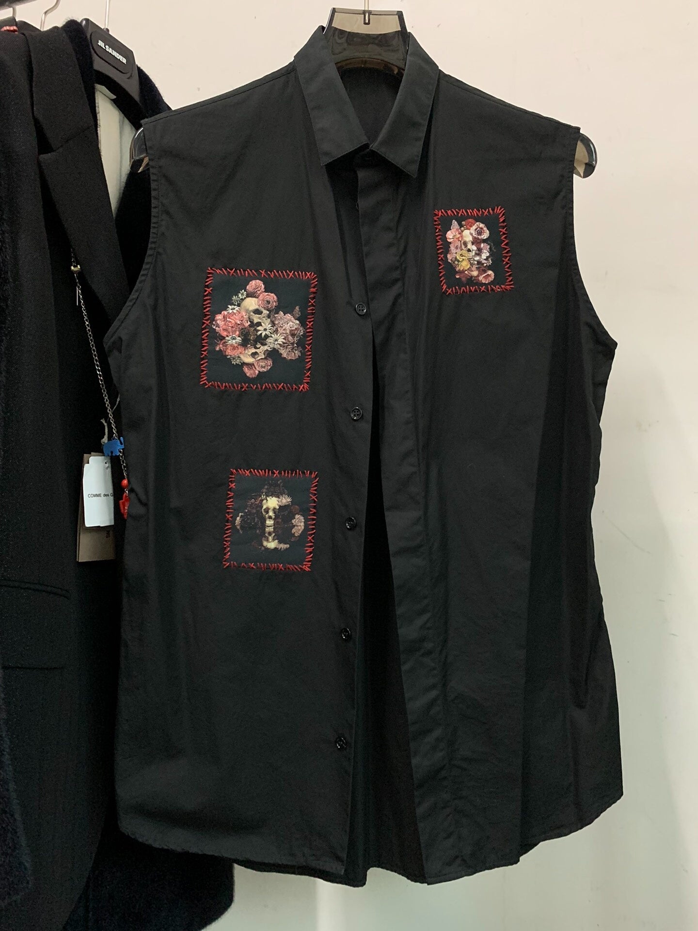 DIOR HOMME Skull Oversized Sleeveless Shirt