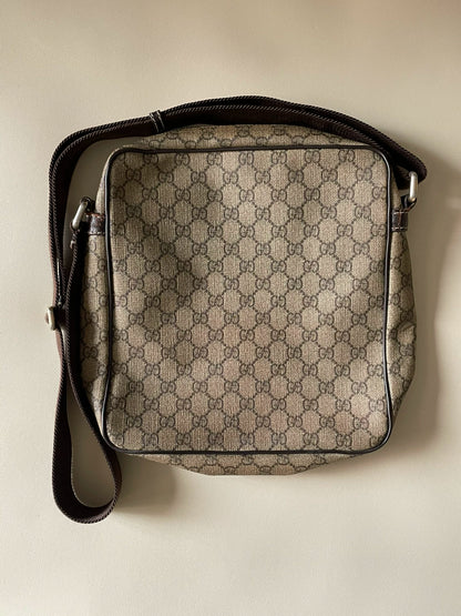 classic gucci vintage crossbody bag