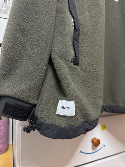 wtaps embroidered fleece pullover jacket