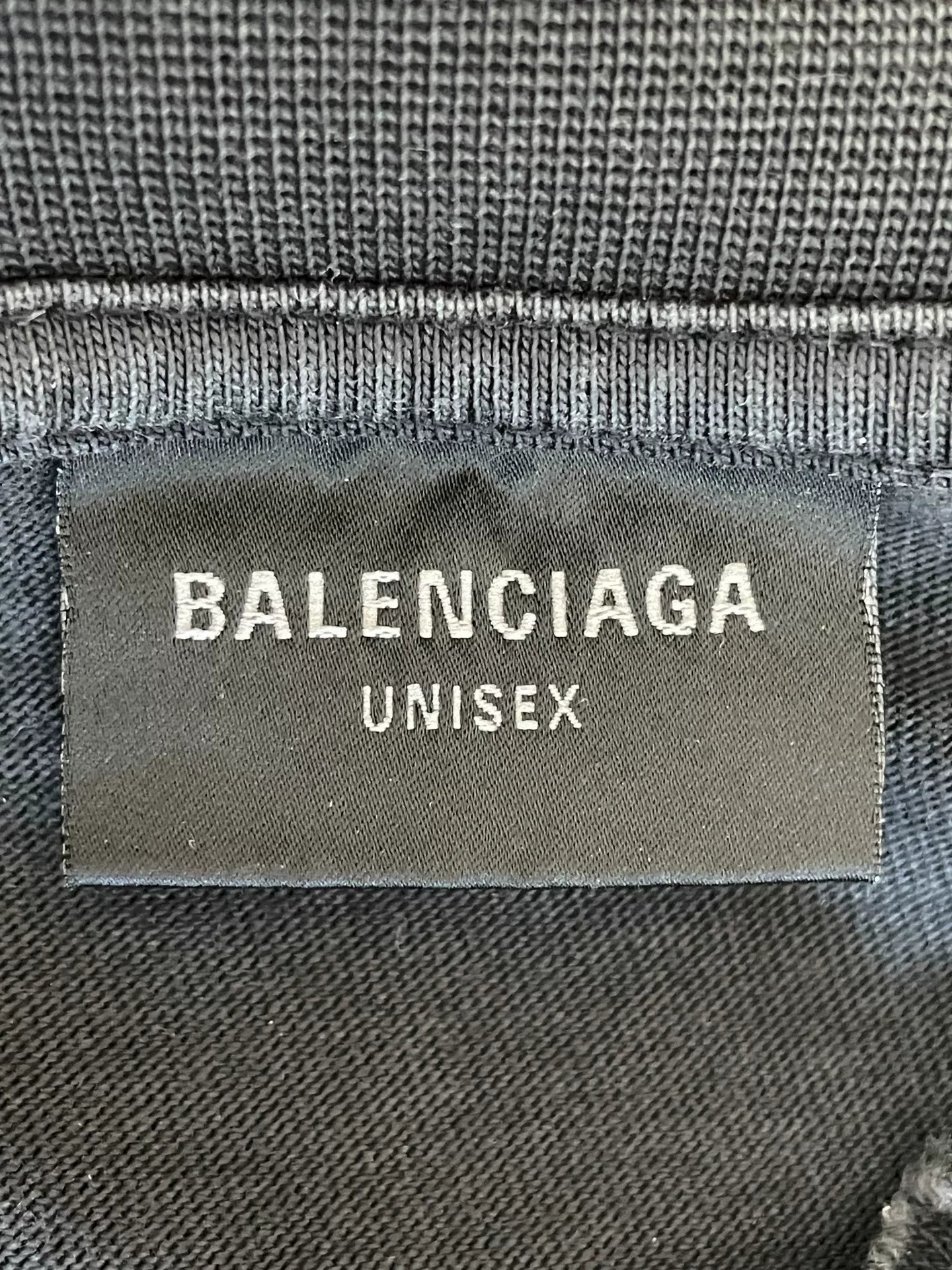 Balenciaga 24SS Black Distressed Statue T-shirt
