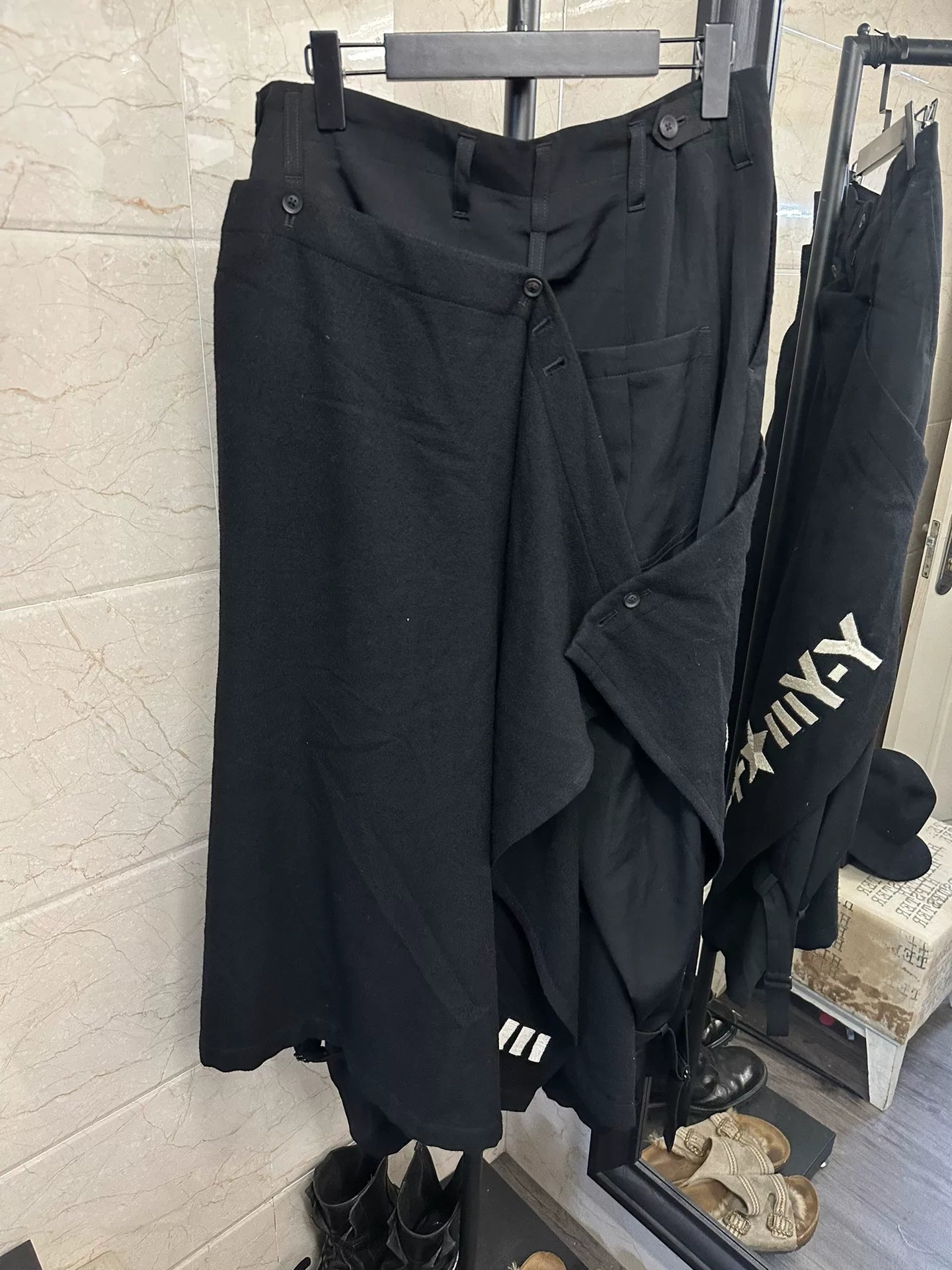 Yohji Yamamoto 19AW Asymmetric Star Skirt Pants